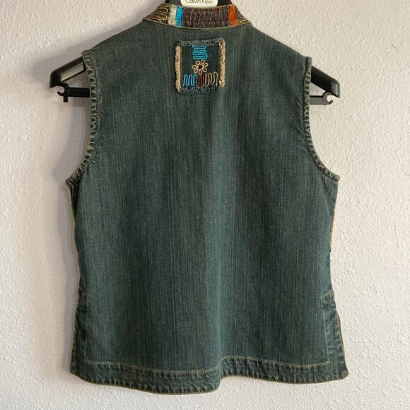 Chico Women Embroidered Embellished Denim Vest Size 0 - Picture 6 of 10